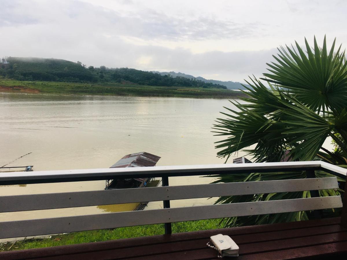 Baan Dongsak River View Sangkhla Buri Ngoại thất bức ảnh