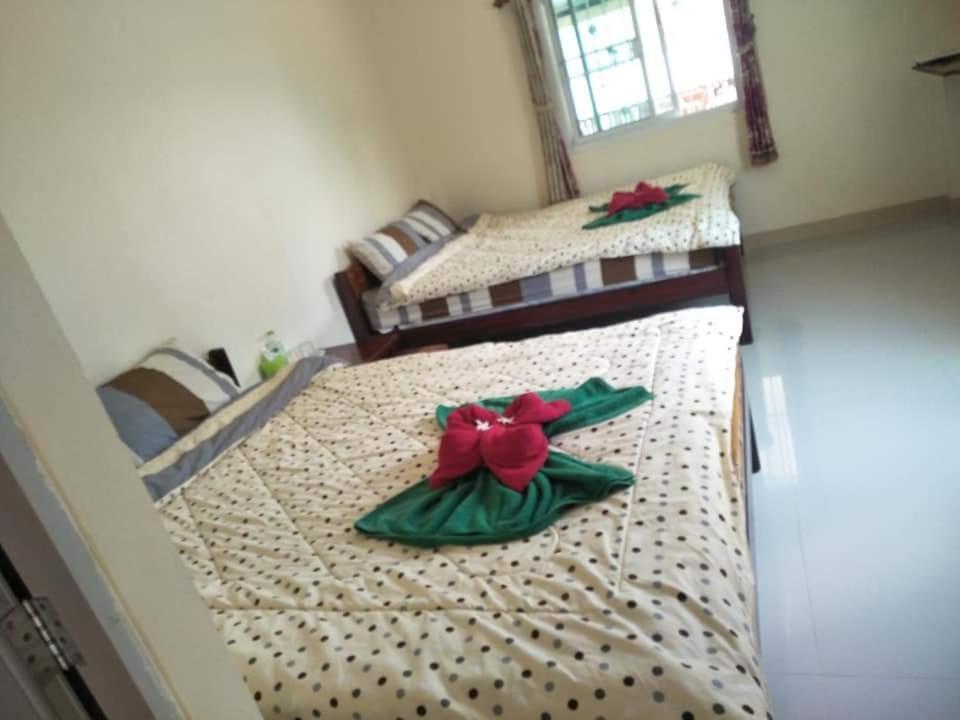 Baan Dongsak River View Sangkhla Buri Ngoại thất bức ảnh