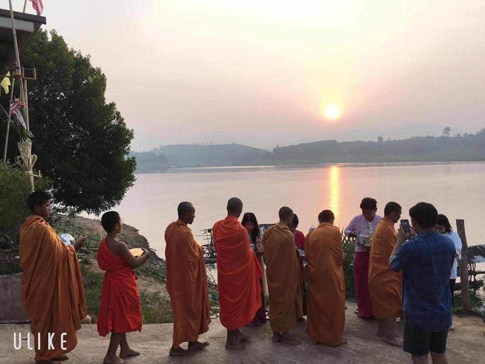 Baan Dongsak River View Sangkhla Buri Ngoại thất bức ảnh