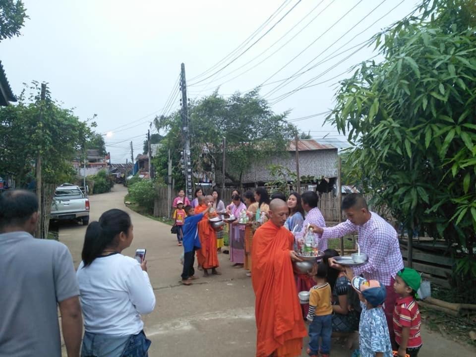 Baan Dongsak River View Sangkhla Buri Ngoại thất bức ảnh